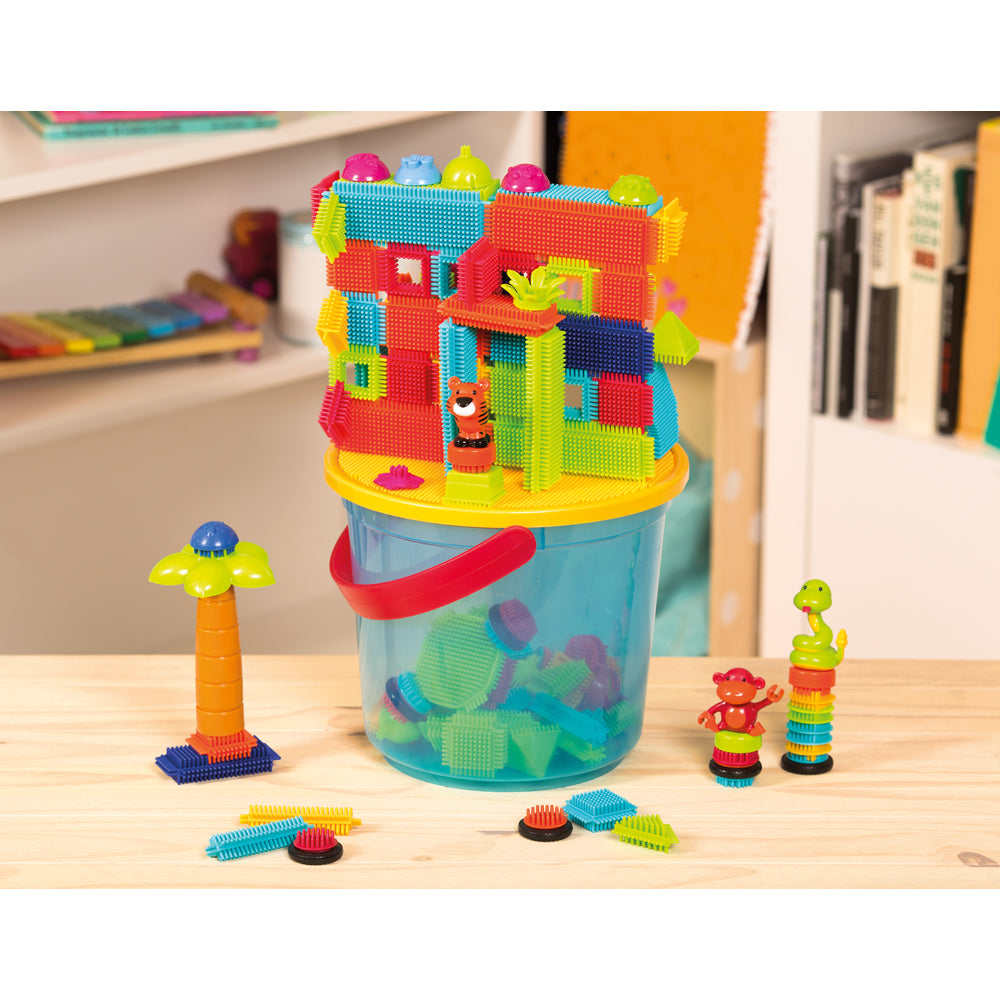 Jungle Adventure Bucket