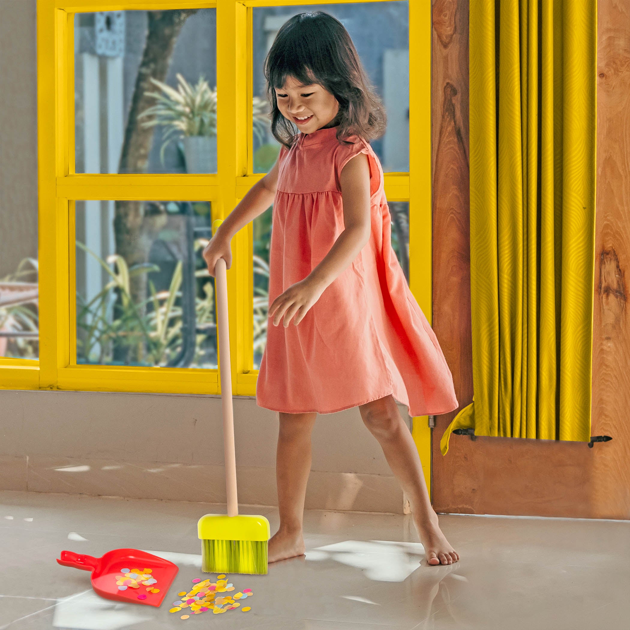 Wooden cleaning toys.