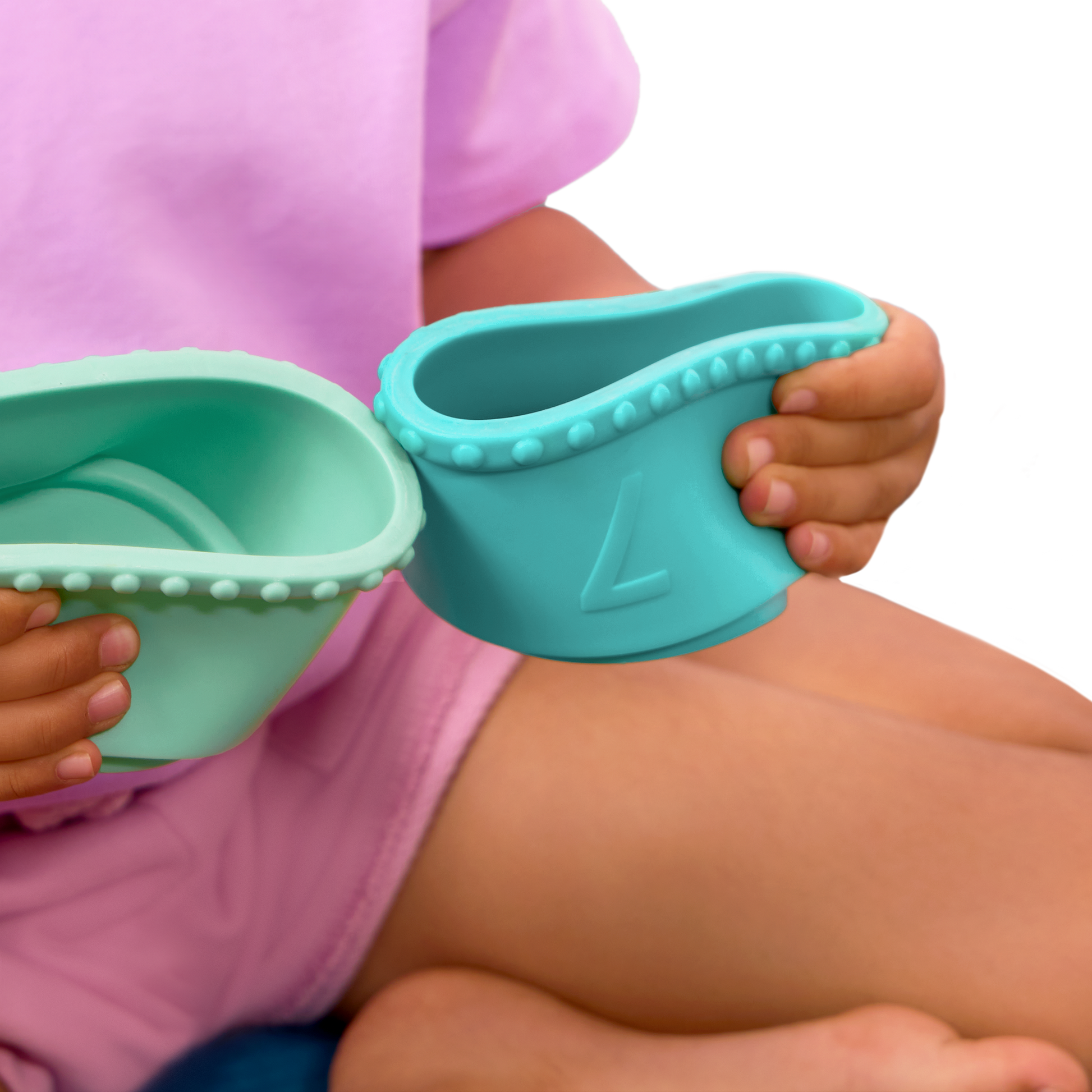 Baby stacking cups with teething-safe silicone type design