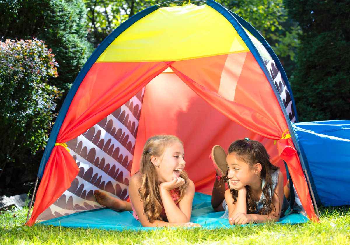 Play tent.